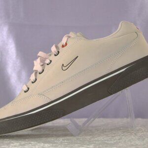 Nike Men’s Blush & Brown Low-Top Sneakers – New Without Box